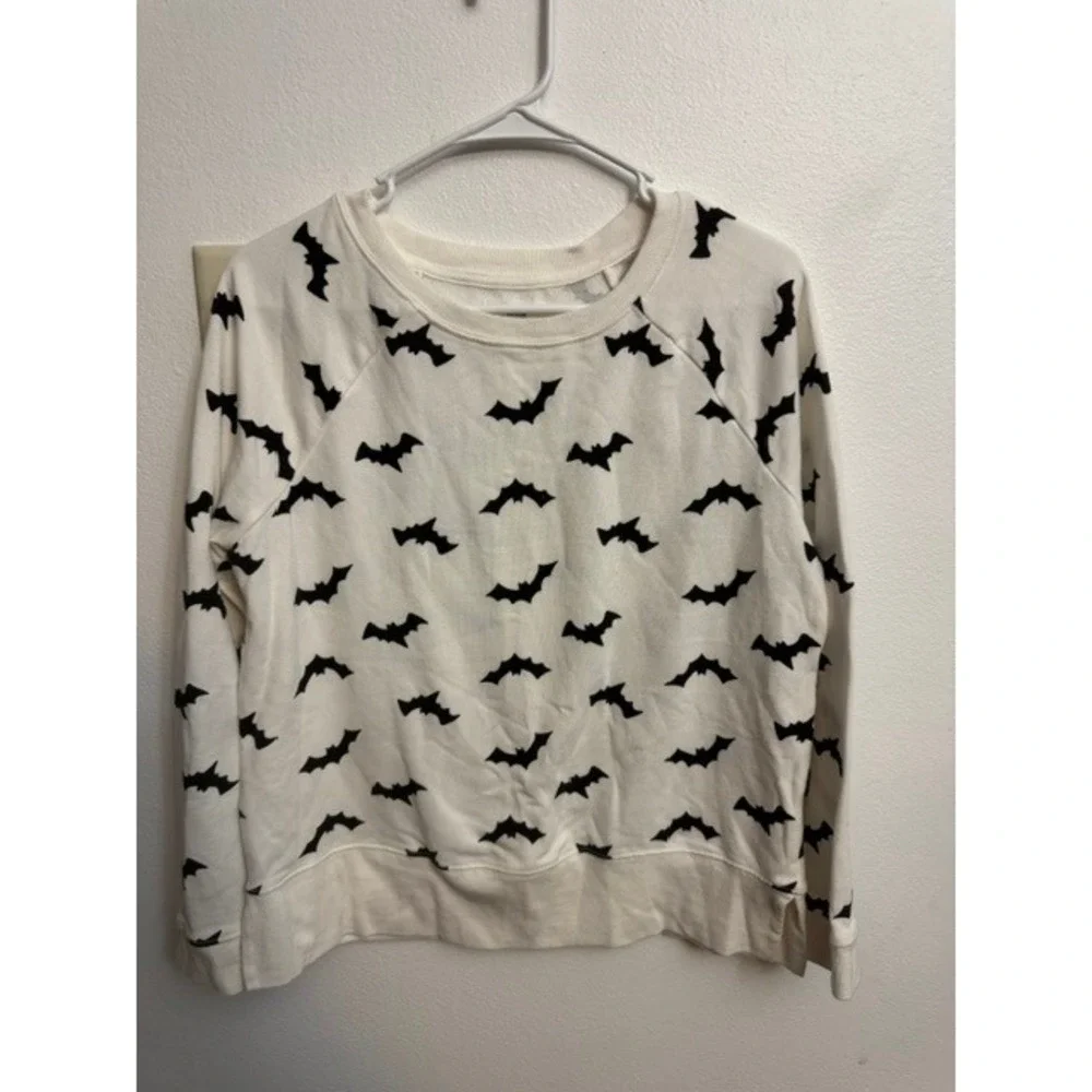 Grayson Threads Kids LG White Bat Print Sweatshirt Halloween Pullover Crew (G)